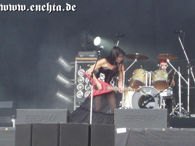 Mera_Luna_2005_002.jpg